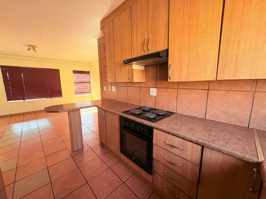 2 Bedroom Property for Sale in Vaalpark Free State